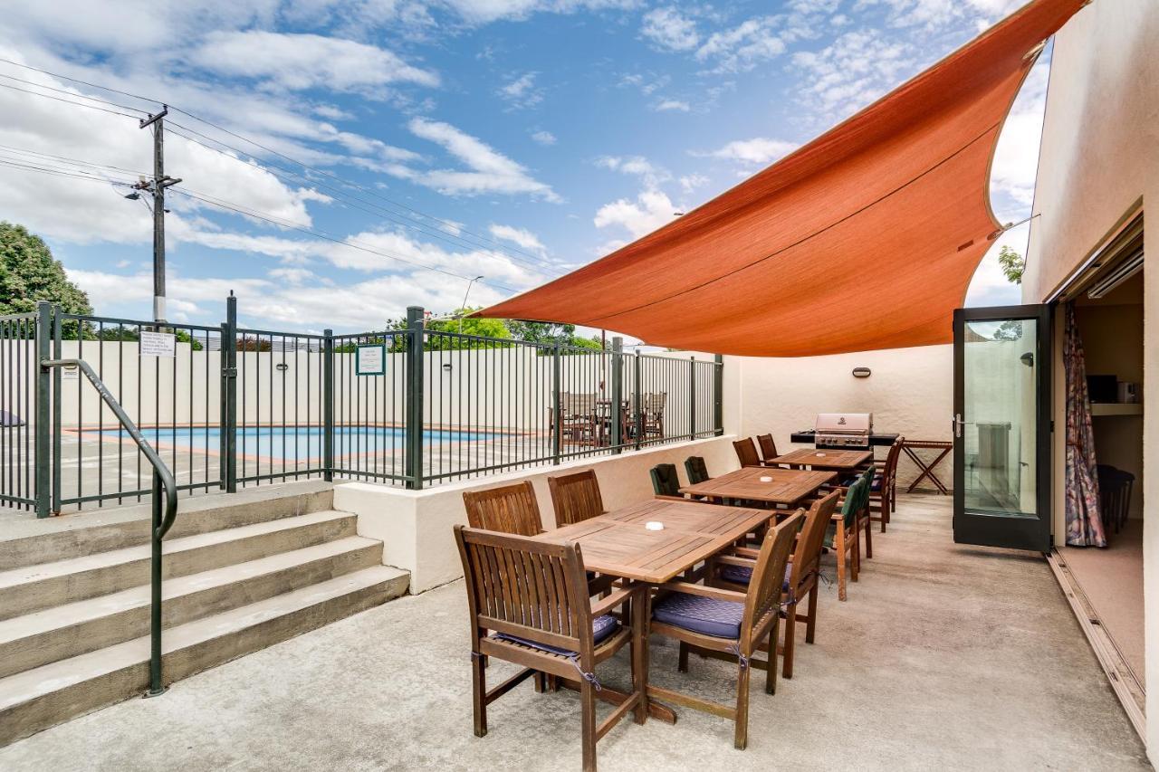 Wine Country Motel Havelock North Εξωτερικό φωτογραφία